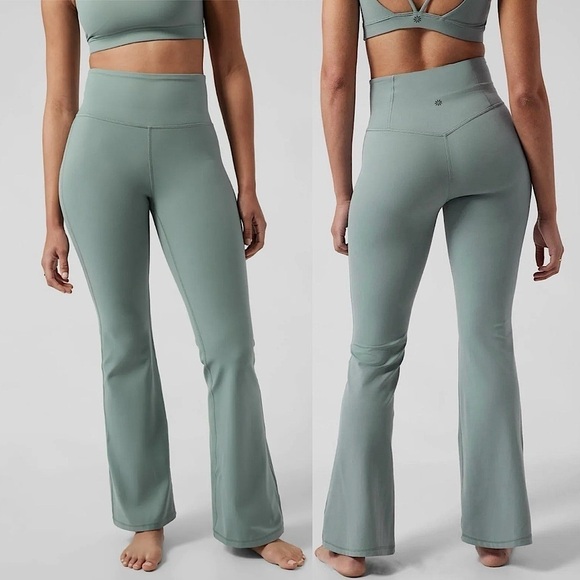 Athleta Elation Ultra Flare Stretchy Yoga Athleisure Pants in Minimalist Gray XS - Picture 1 of 12